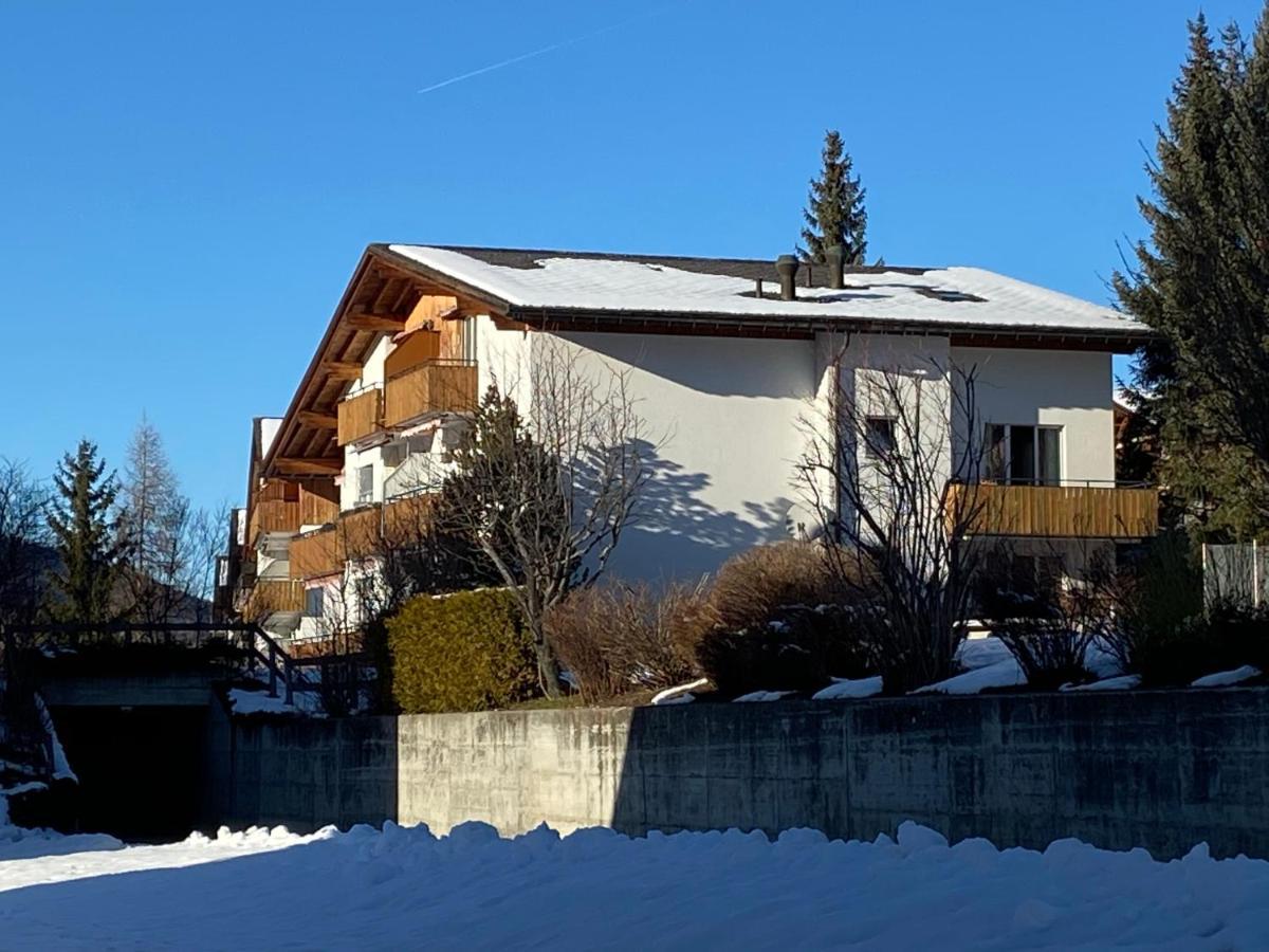 Casa Zundregn - Ein Bijou Mit Privater Terrasse Und E-Mobility Apartment Savognin Exterior photo